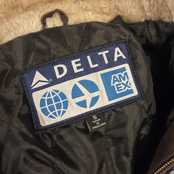 Exclusive Limited Edition Delta x Amex Leather Bomber Jacket | Size S & L - Picture 9 of 10